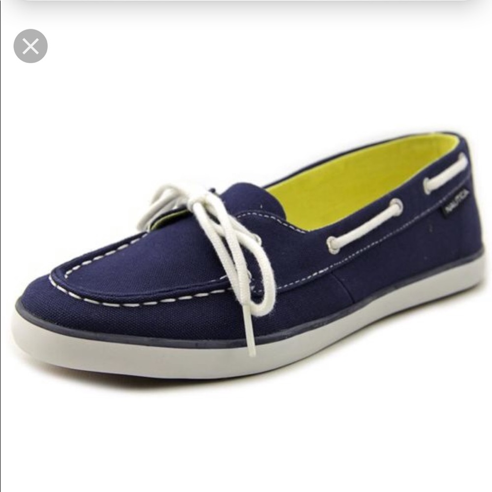 ✨🆕 Nautica Pinecrest Canvas Boat Shoes